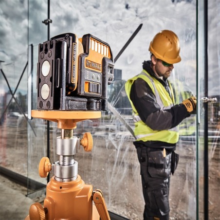 DCE0825D1G-QW 10.8V Αυτορυθμιζόμενο Λέϊζερ Σταυρού & 5 Σημείων Πράσινης Προβολής