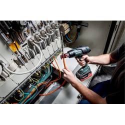 HG 18 LTX 500 Πιστόλι Θερμού Αέρα Μπαταρίας 18V (Solo) HG 18 LTX 500 Πιστόλι Θερμού Αέρα Μπαταρίας 18V (Solo)